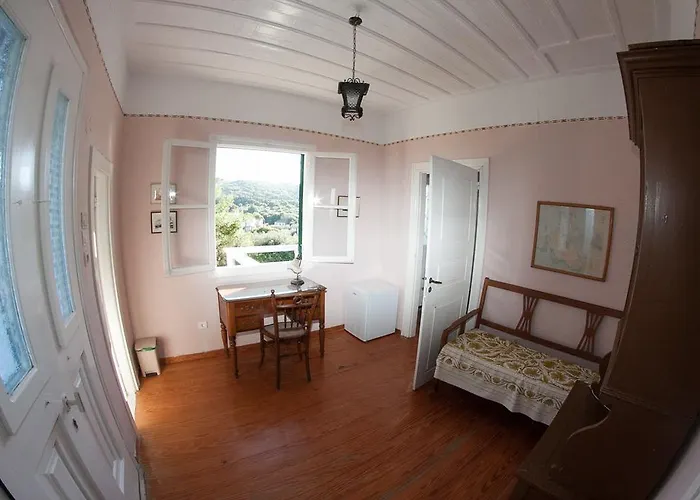 Βίλα Eleni Κοθρέας